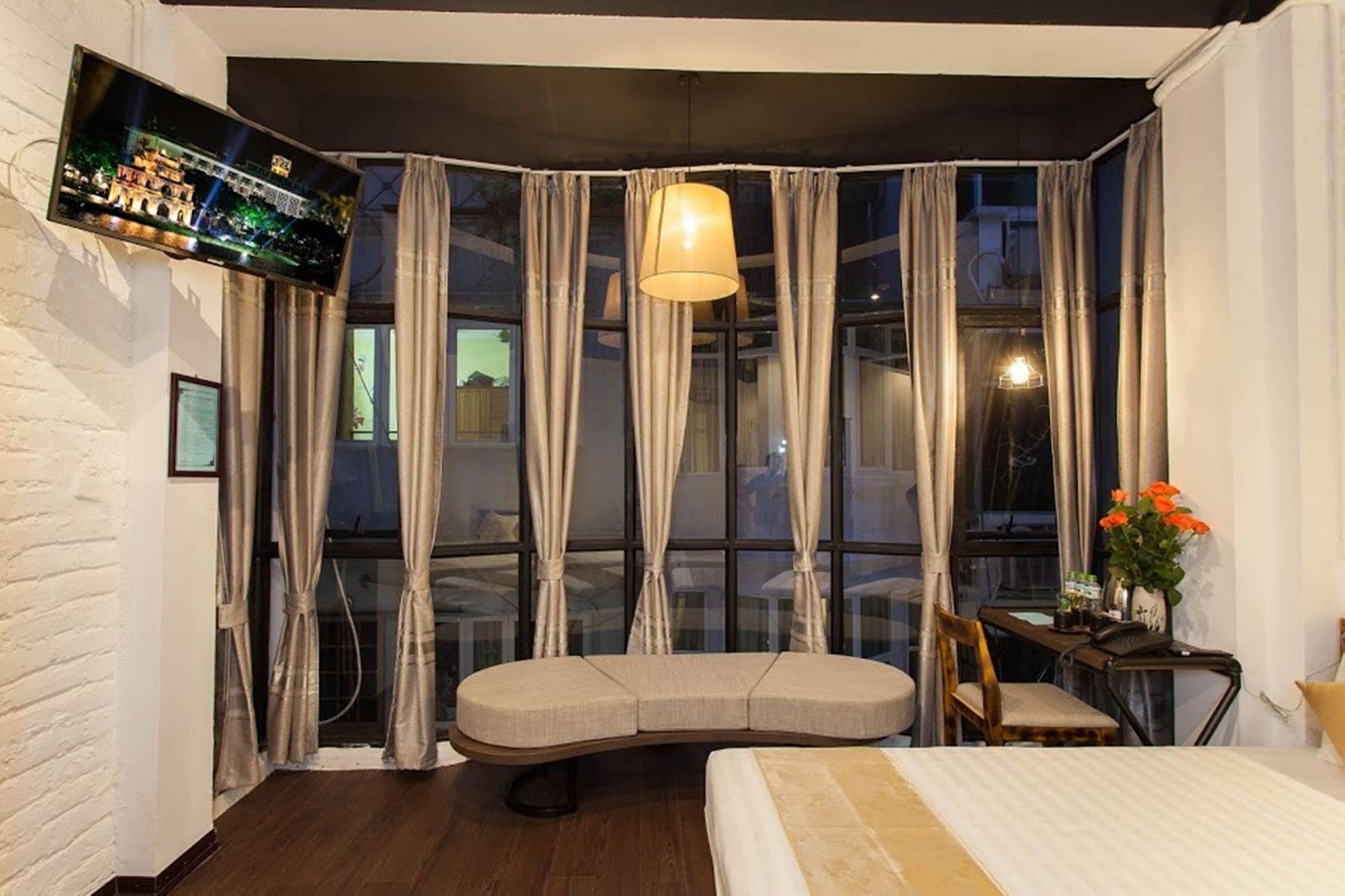 Luxury Backpakers Hotel Hanoï Extérieur photo