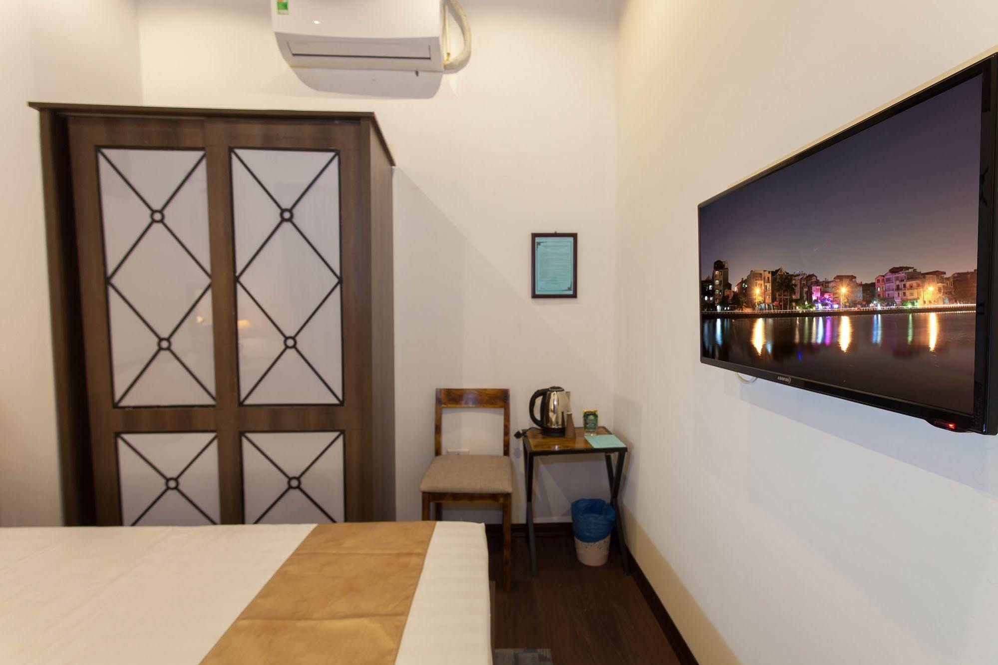 Luxury Backpakers Hotel Hanoï Extérieur photo
