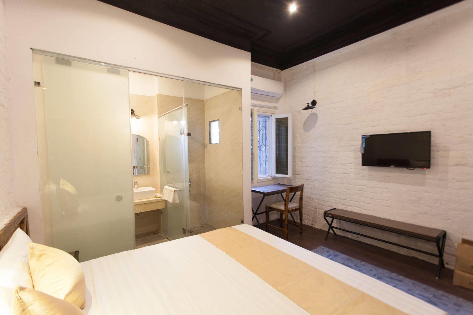 Luxury Backpakers Hotel Hanoï Extérieur photo