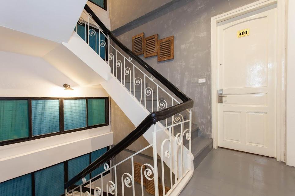 Luxury Backpakers Hotel Hanoï Extérieur photo