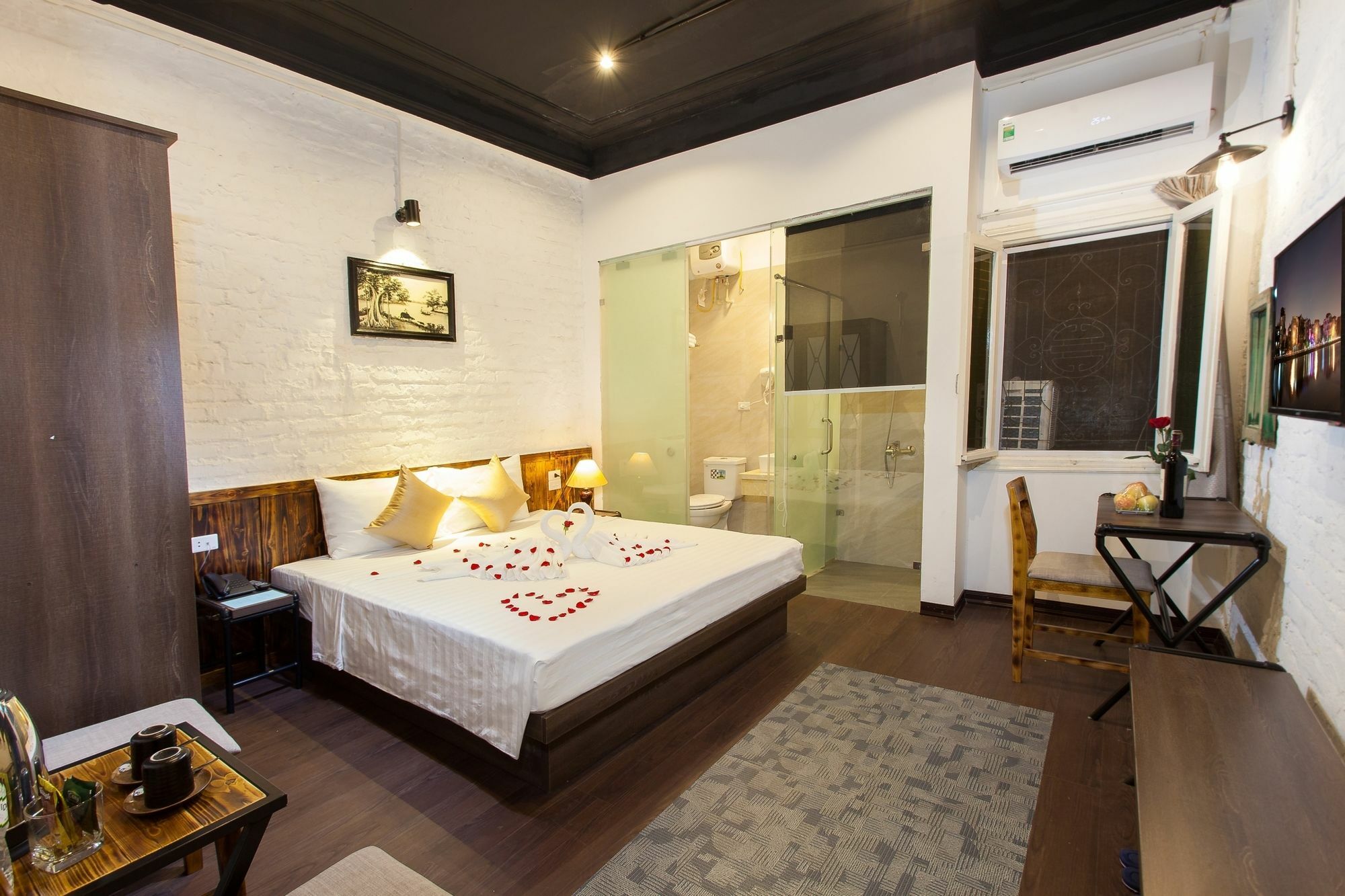 Luxury Backpakers Hotel Hanoï Extérieur photo